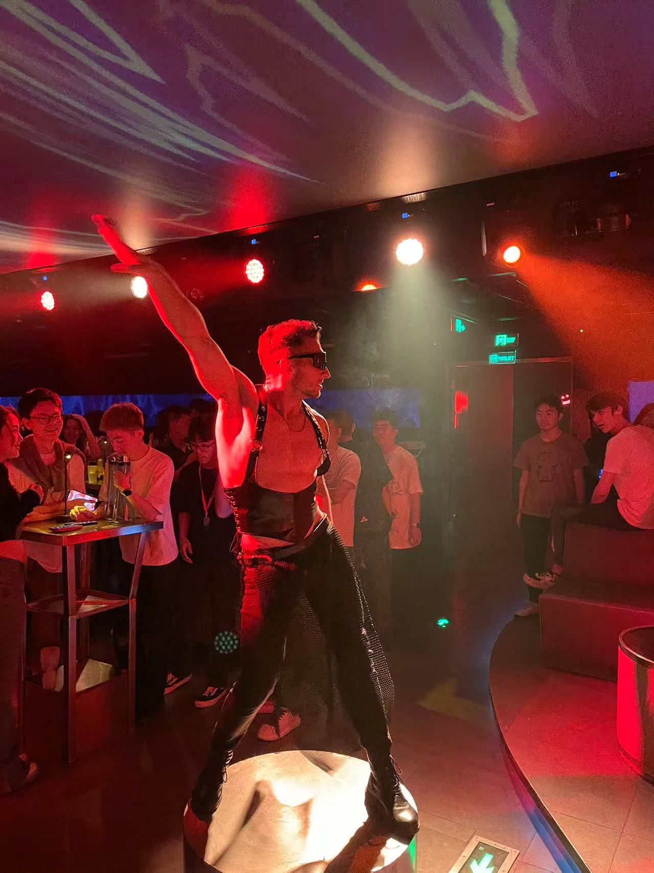 郴州商务KTV探索新模式-北湖区ktv预订